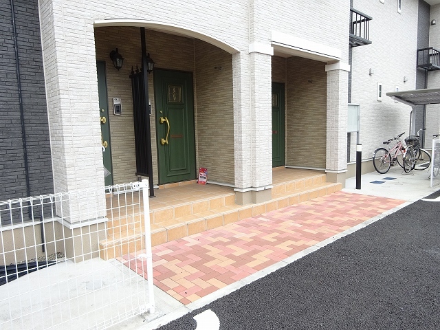 13/20 エントランス