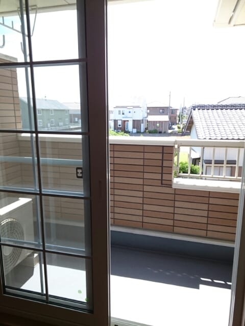 15/28 バルコニー