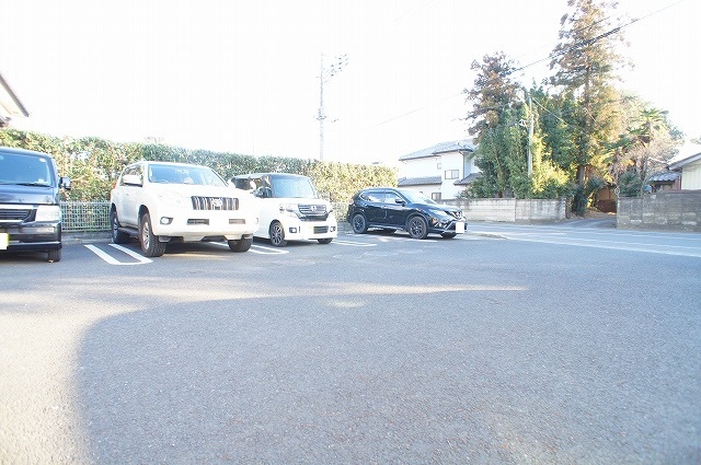 14/20 駐車場
