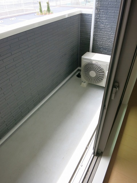 19/30 バルコニー