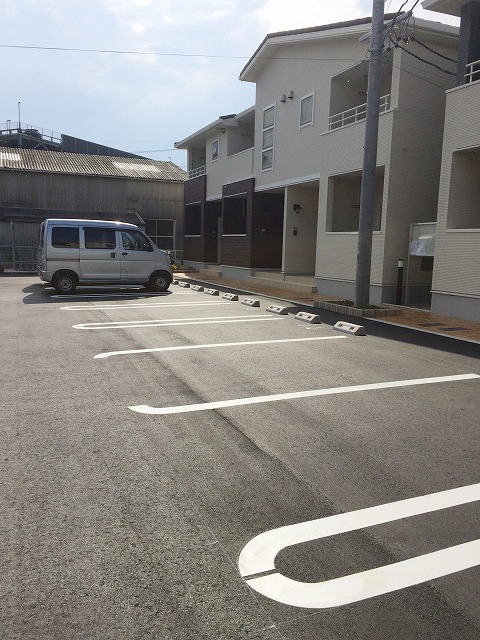 14/20 駐車場