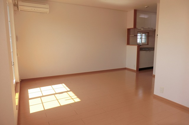 5/30 リビング/ダイニング