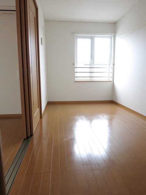 14/22 エントランス