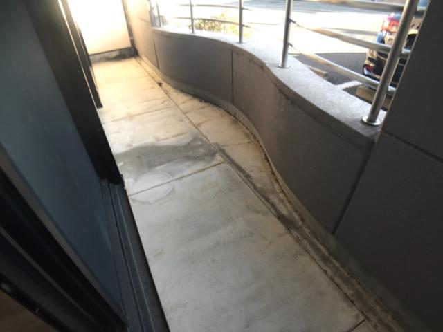 19/25 バルコニー