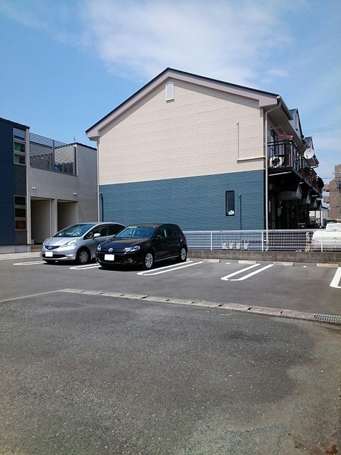 14/20 駐車場
