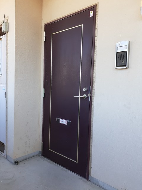 13/20 エントランス