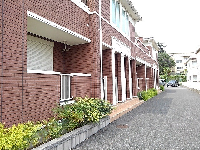 25/30 エントランス