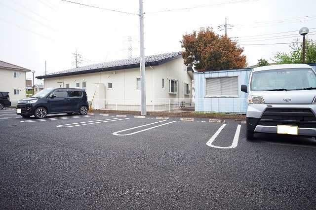 14/20 駐車場