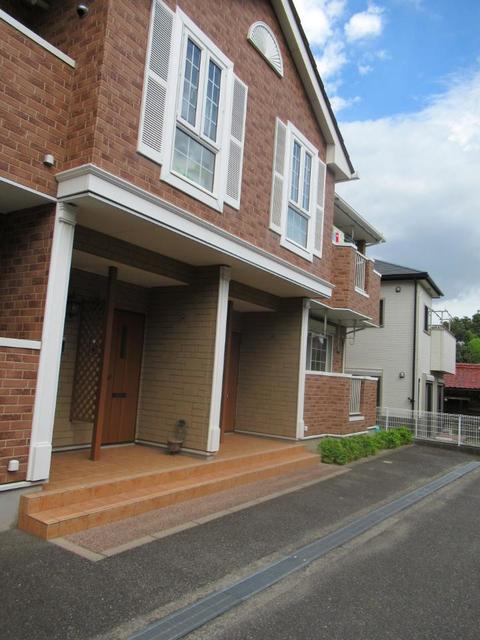 21/28 エントランス