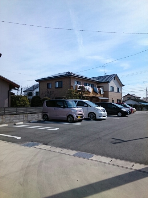 2/8 駐車場
