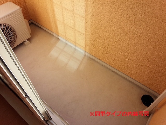 19/28 バルコニー