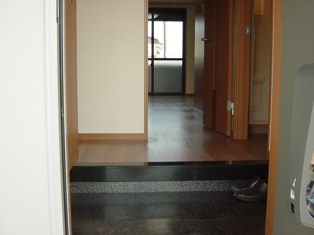 8/30 玄関