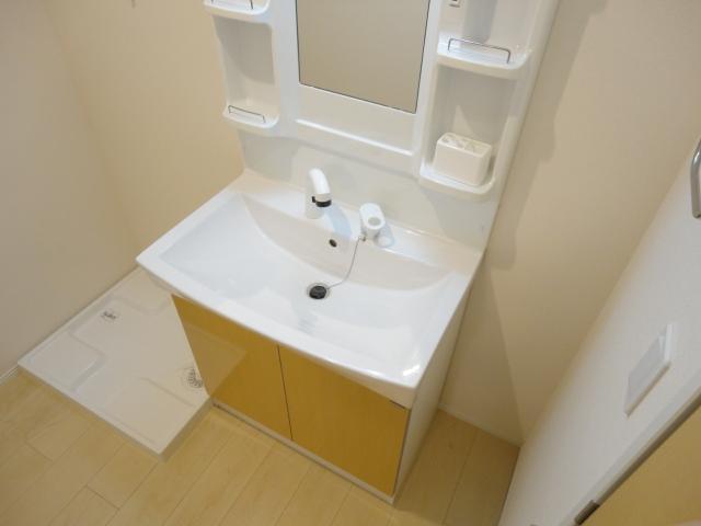 16/30 洗面