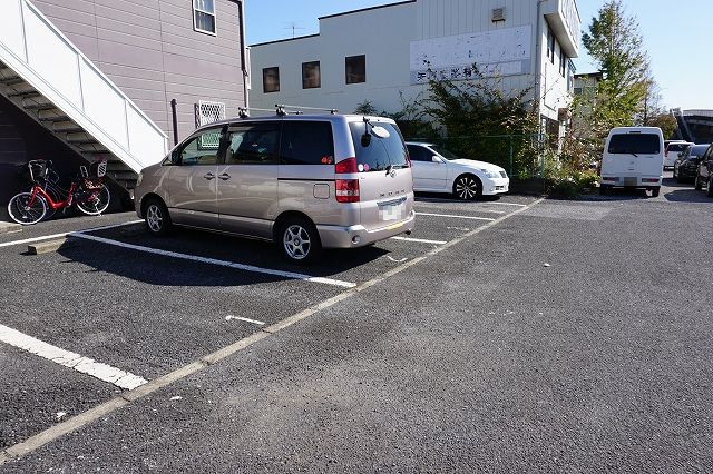 14/20 駐車場
