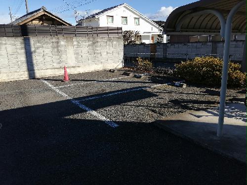 14/16 駐車場