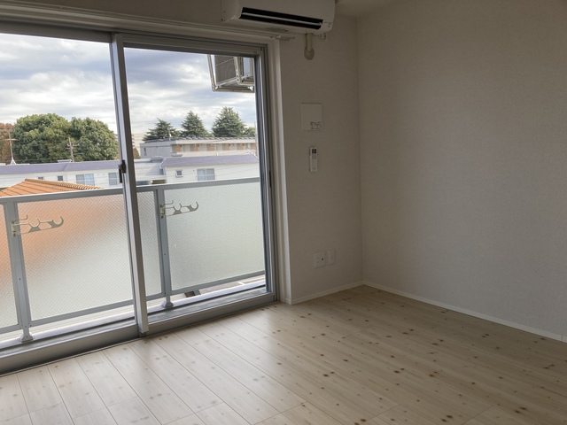 13/29 リビング/ダイニング