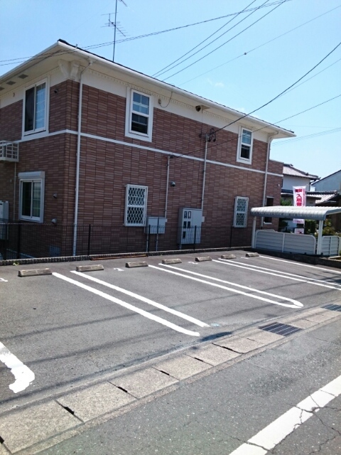 14/20 駐車場