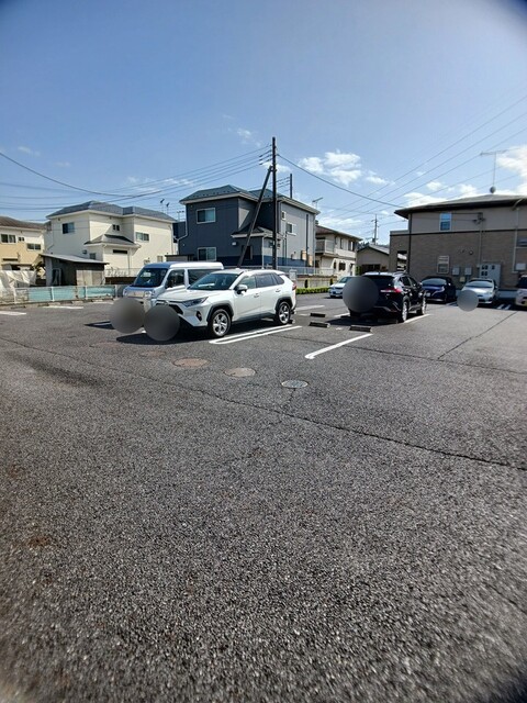 14/20 駐車場