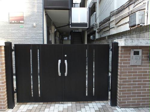 13/20 エントランス