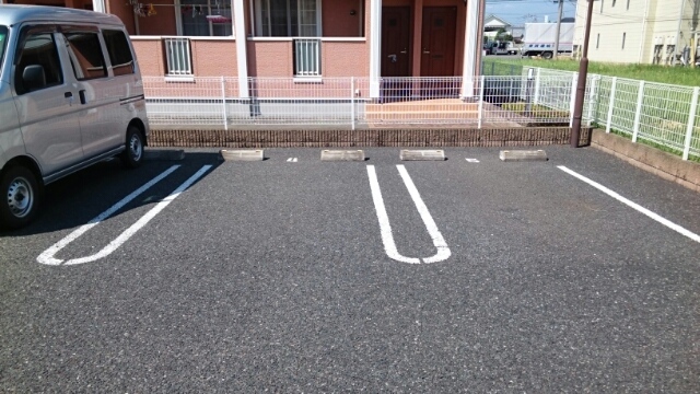 14/20 駐車場