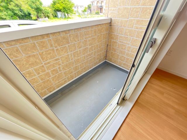 19/25 バルコニー