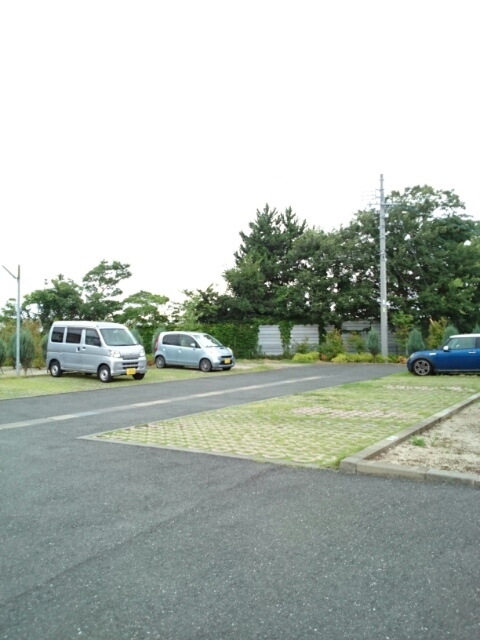 14/20 駐車場
