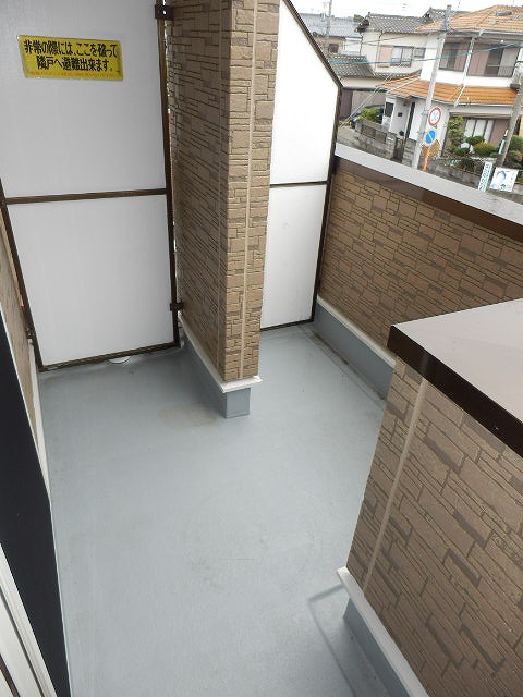 17/28 バルコニー