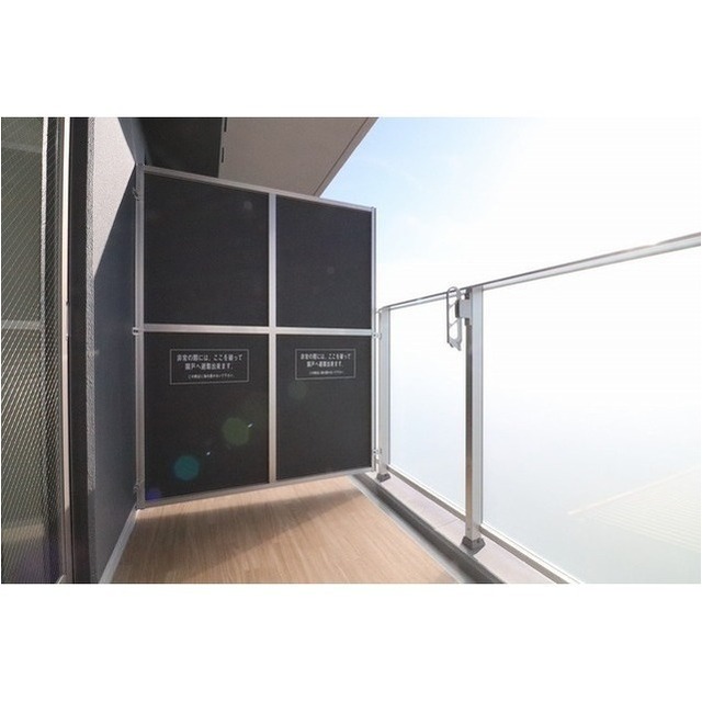 13/20 バルコニー