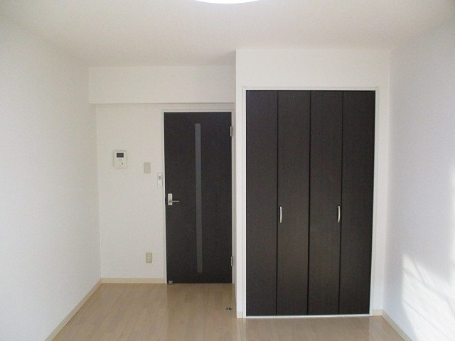 13/29 リビング/ダイニング