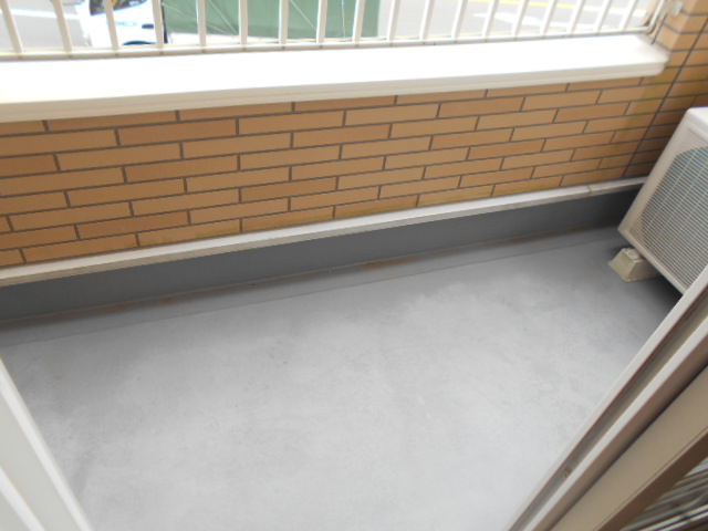 15/28 バルコニー