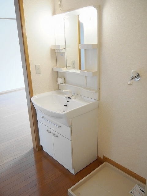 15/28 洗面