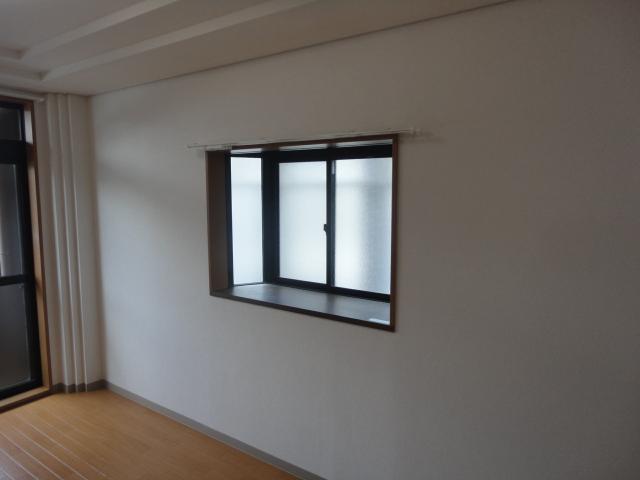 22/23 エントランス