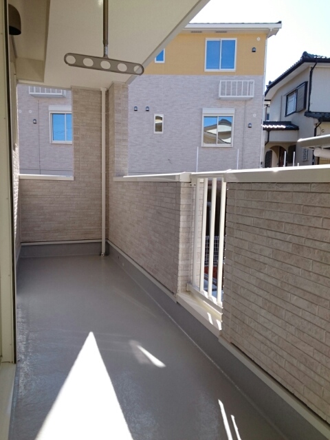 16/27 バルコニー