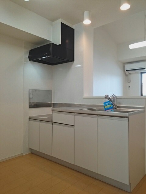 14/30 キッチン