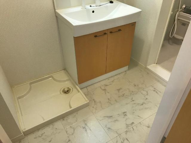 17/30 洗面
