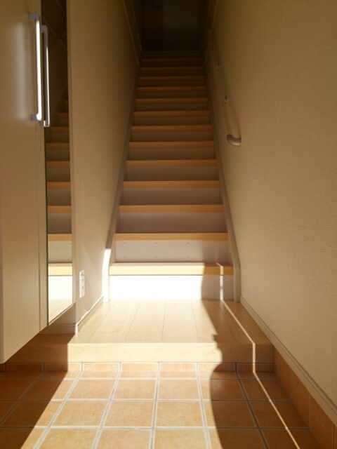 5/24 玄関