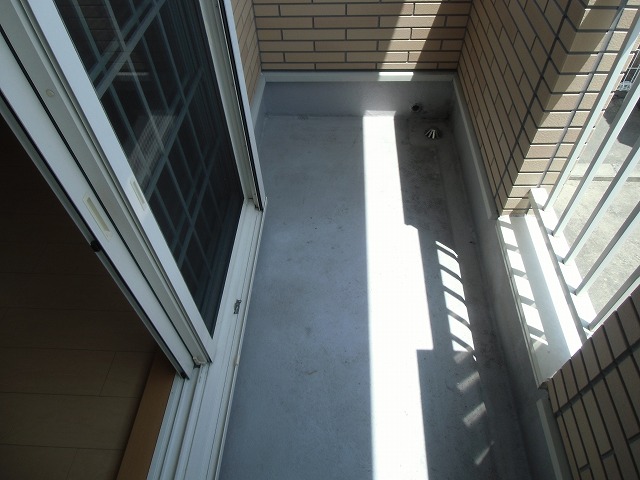 19/28 バルコニー