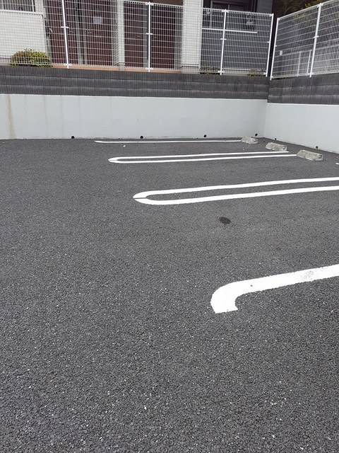 14/20 駐車場