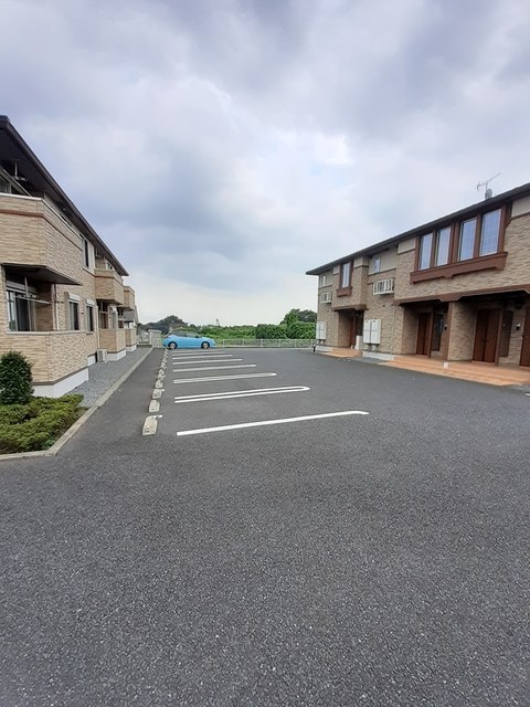 2/8 駐車場
