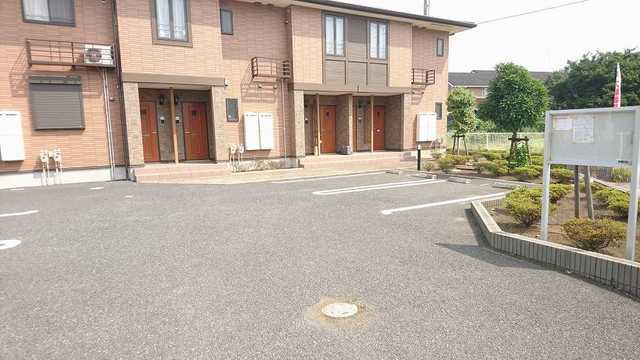 15/26 駐車場