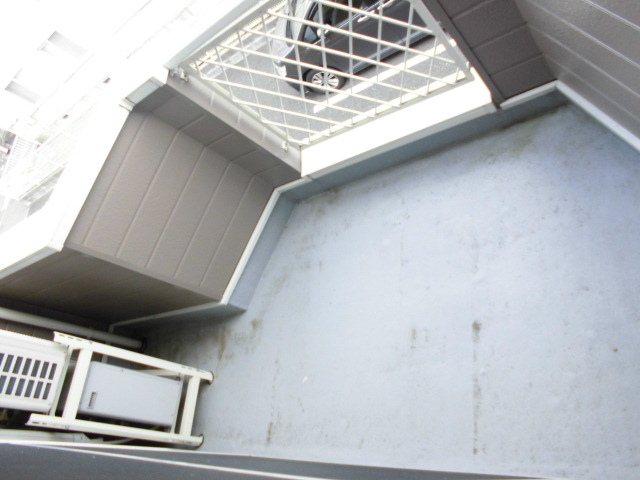 14/30 バルコニー