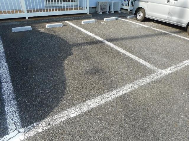 14/20 駐車場