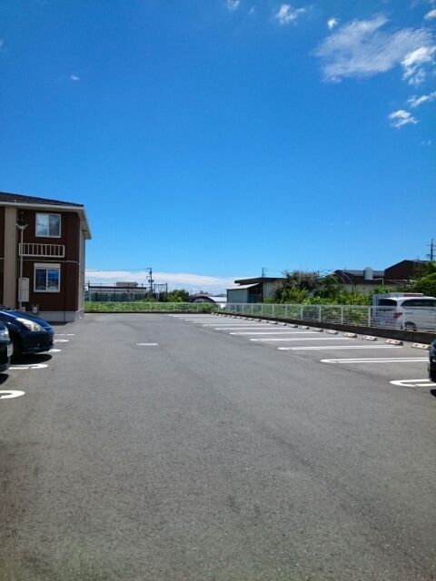 19/26 駐車場
