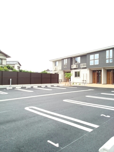 2/8 駐車場