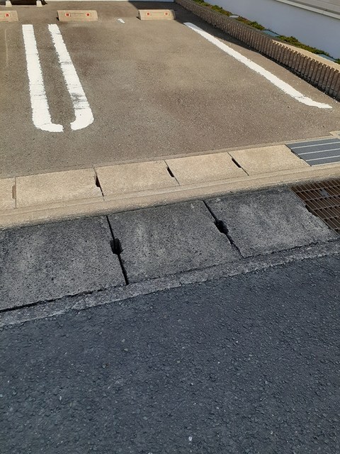 14/20 駐車場