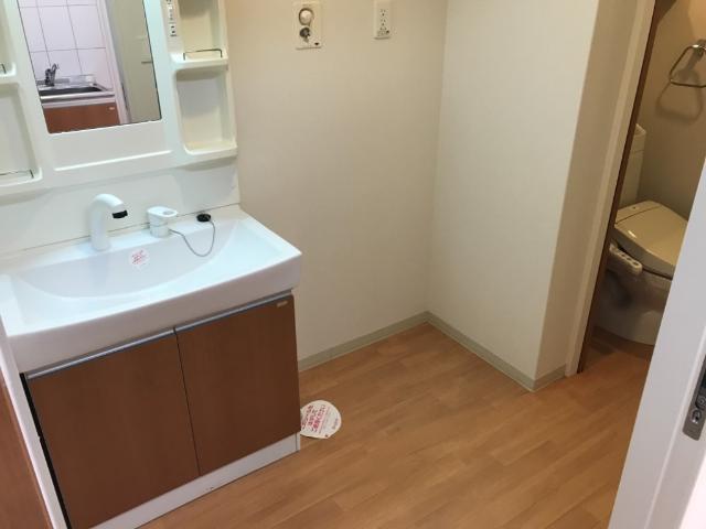 14/25 洗面