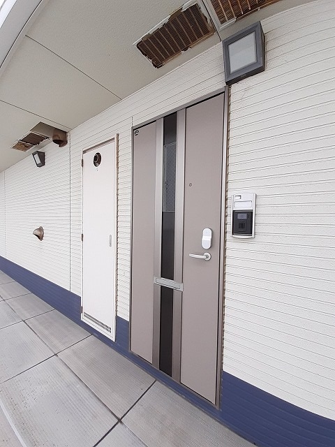 14/21 エントランス