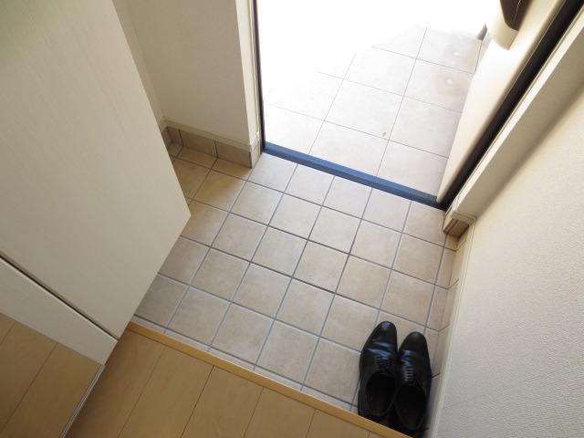 22/30 エントランス