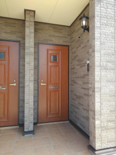 13/20 エントランス