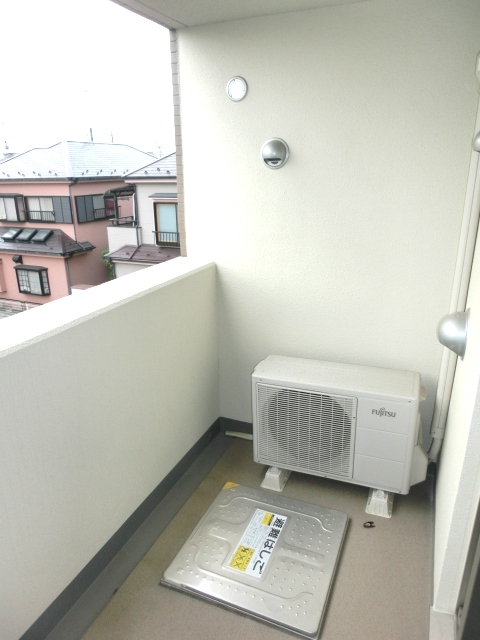 19/30 バルコニー